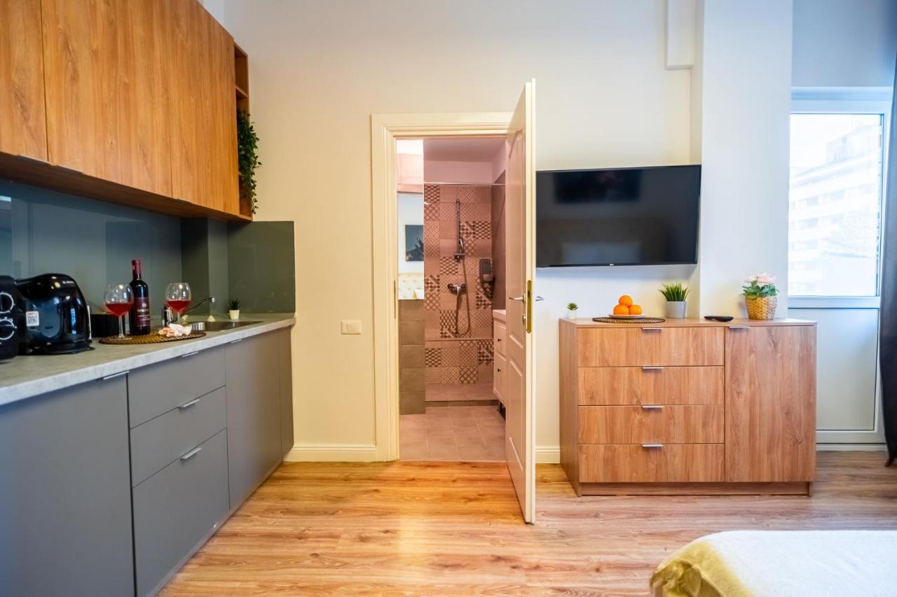 Cozy Apartments Near Calea Victoriei 布加勒斯特 外观 照片