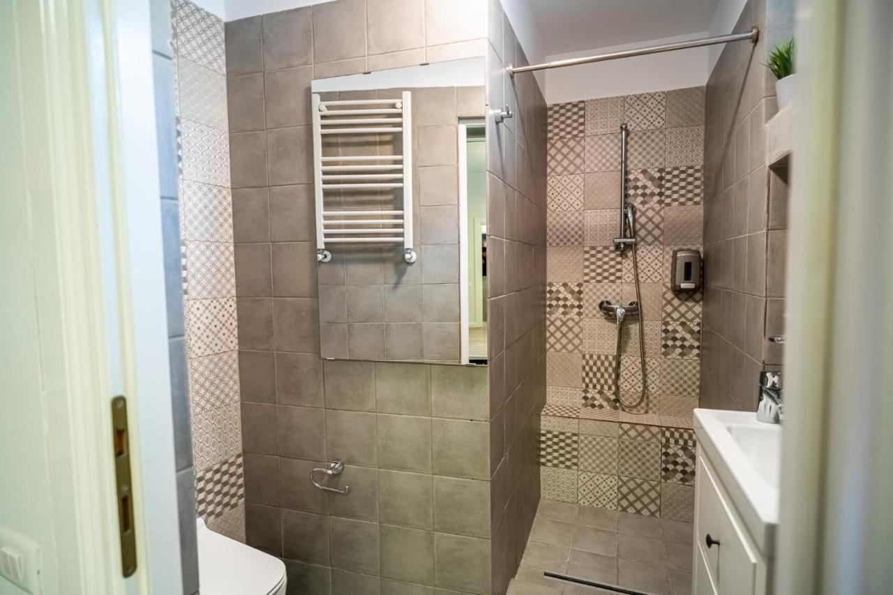 Cozy Apartments Near Calea Victoriei 布加勒斯特 外观 照片