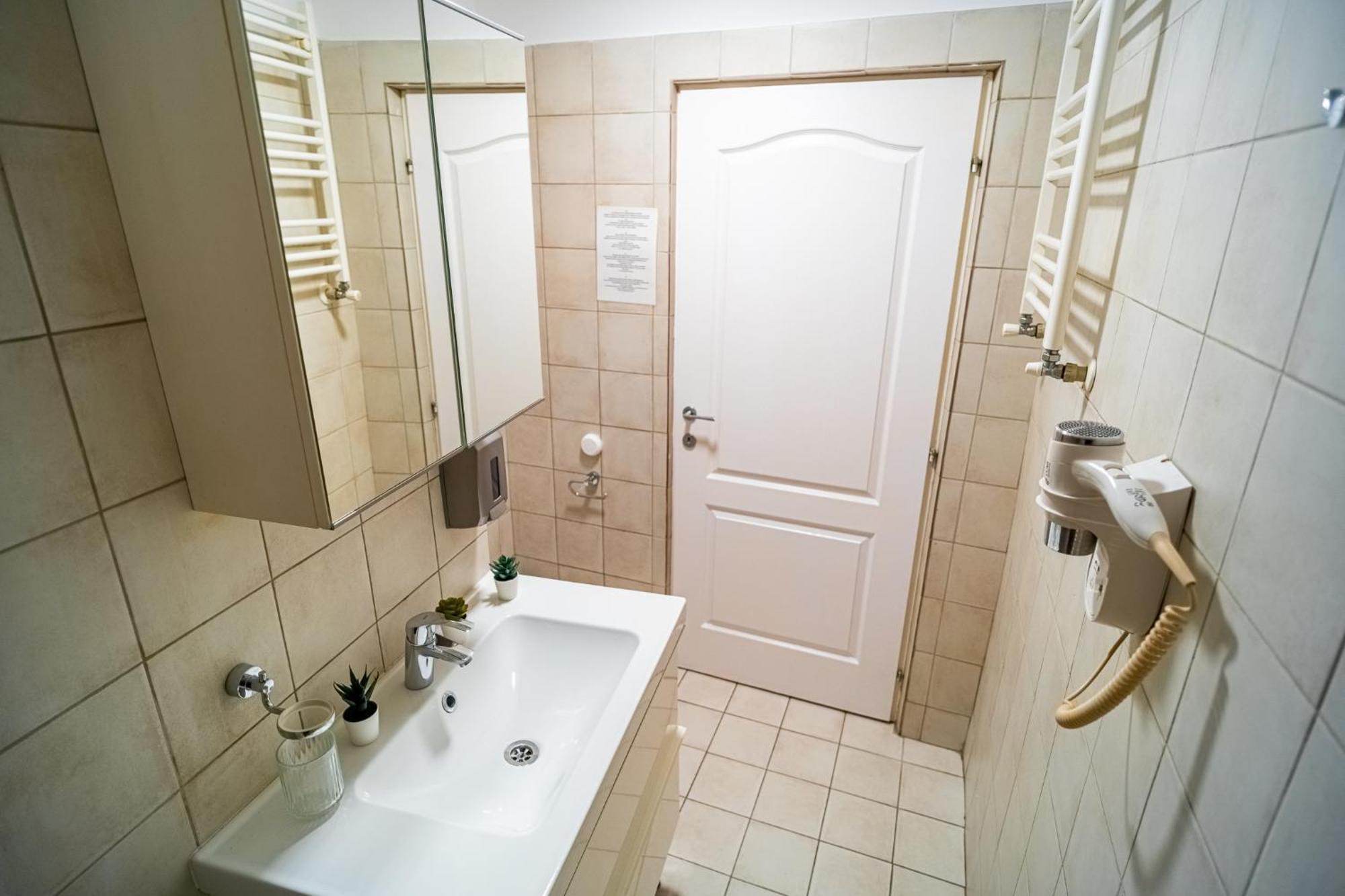 Cozy Apartments Near Calea Victoriei 布加勒斯特 外观 照片