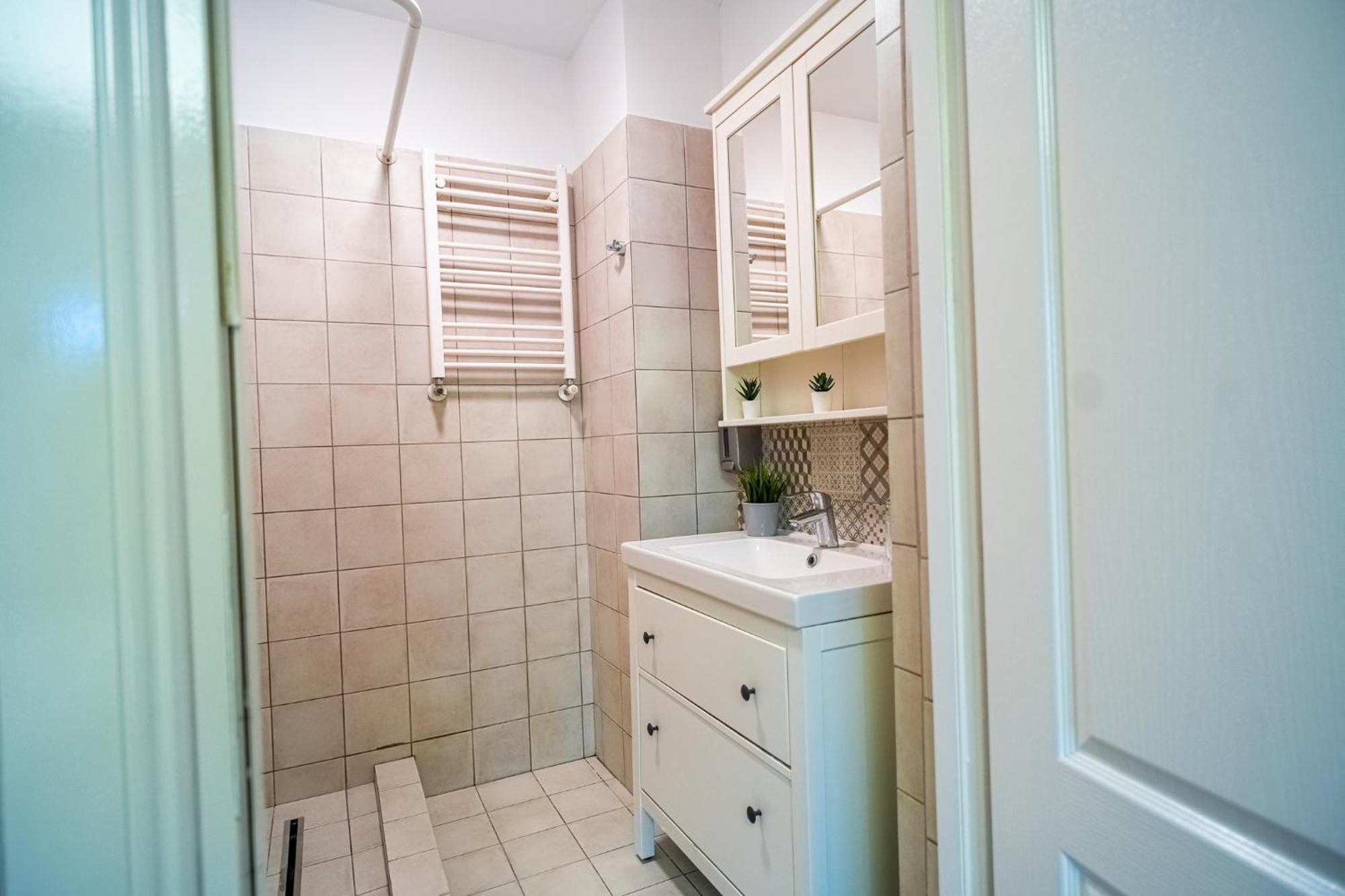 Cozy Apartments Near Calea Victoriei 布加勒斯特 外观 照片