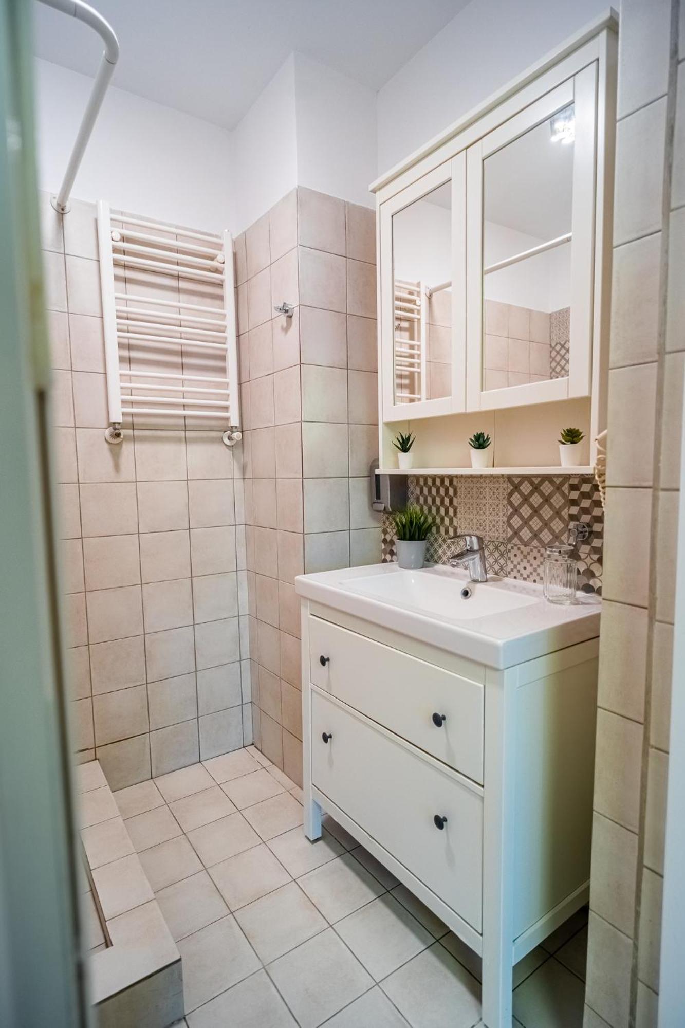 Cozy Apartments Near Calea Victoriei 布加勒斯特 外观 照片