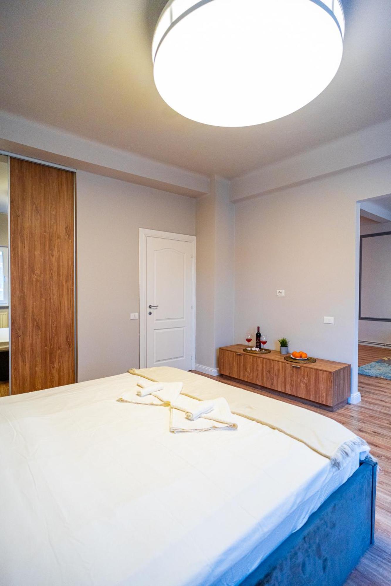 Cozy Apartments Near Calea Victoriei 布加勒斯特 外观 照片