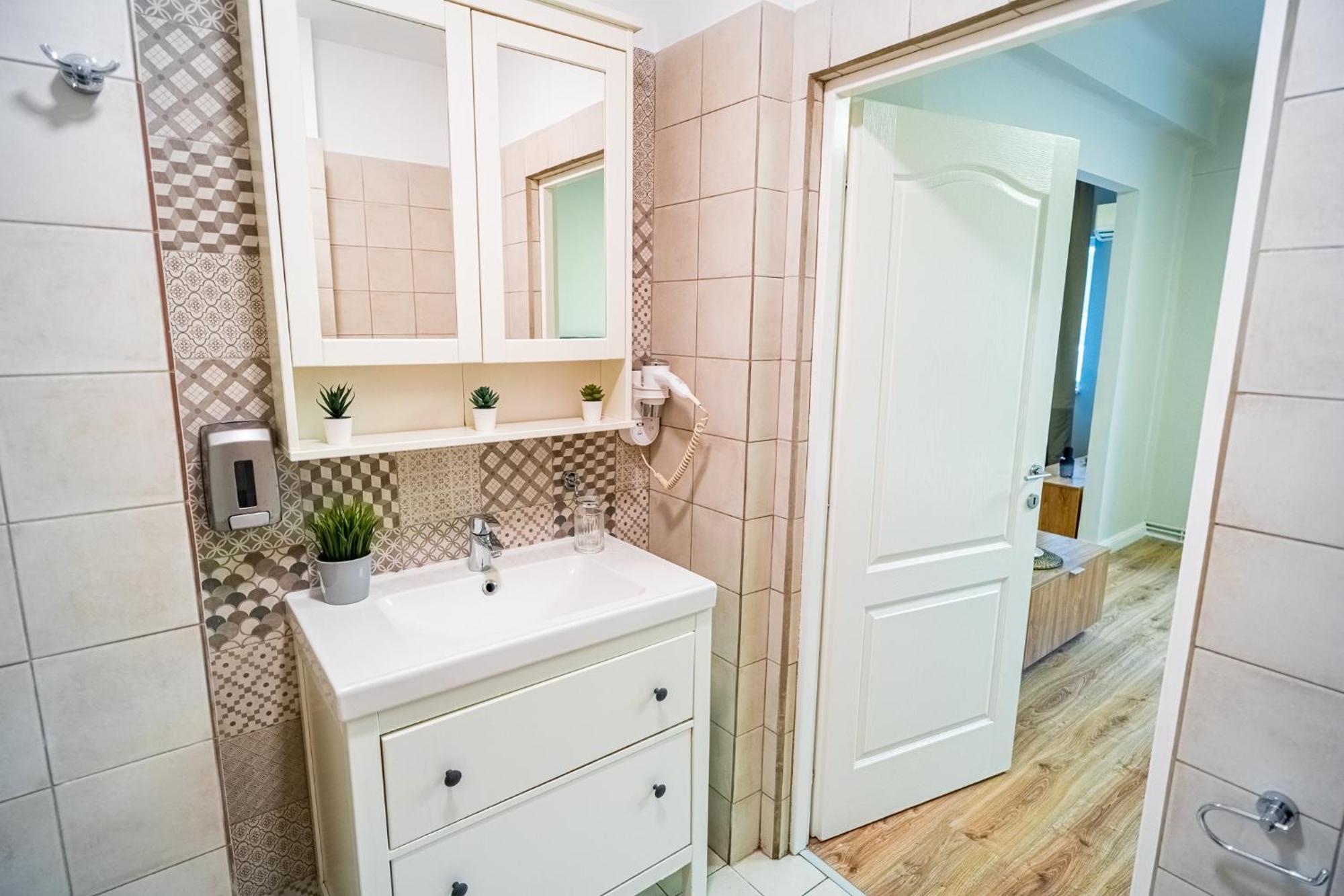 Cozy Apartments Near Calea Victoriei 布加勒斯特 外观 照片